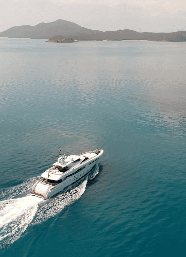 Impulsive cruising the Whitsundays, seen from the air